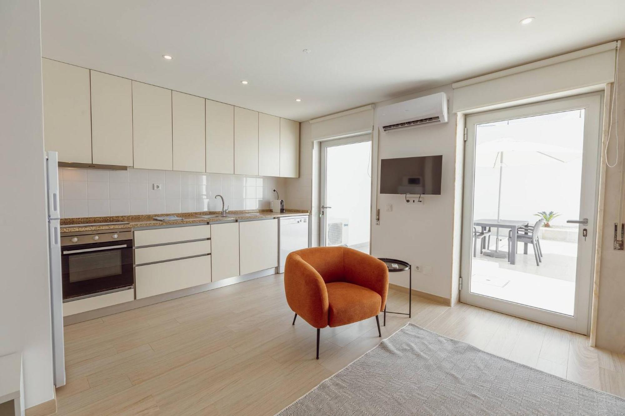 Stylish Apartment With Terrace By Hosty بورتو المظهر الخارجي الصورة